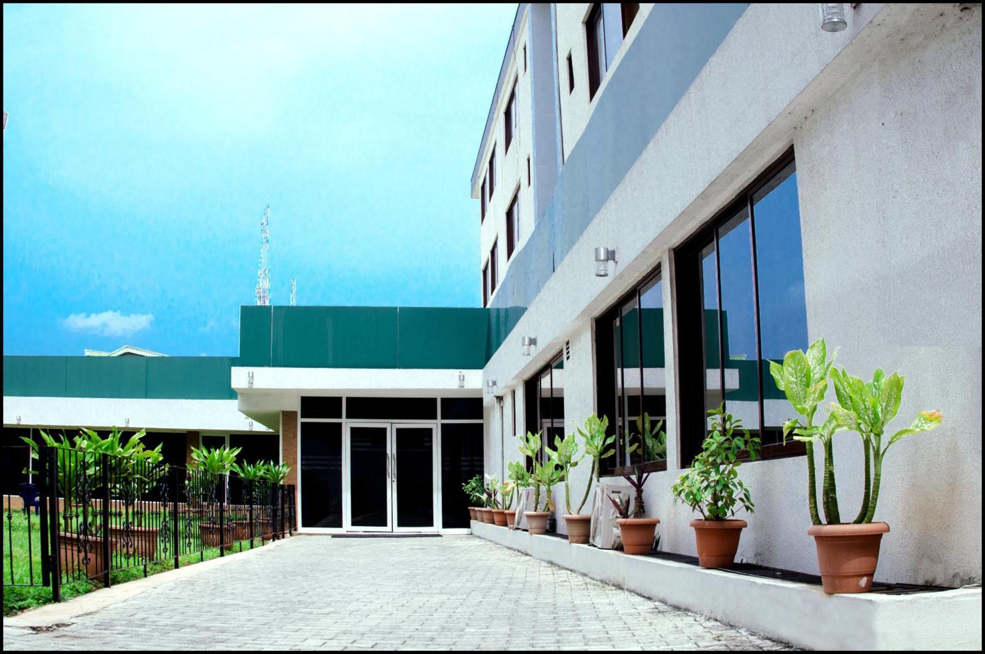 Spirit Of India Hotel Lagos Exterior photo